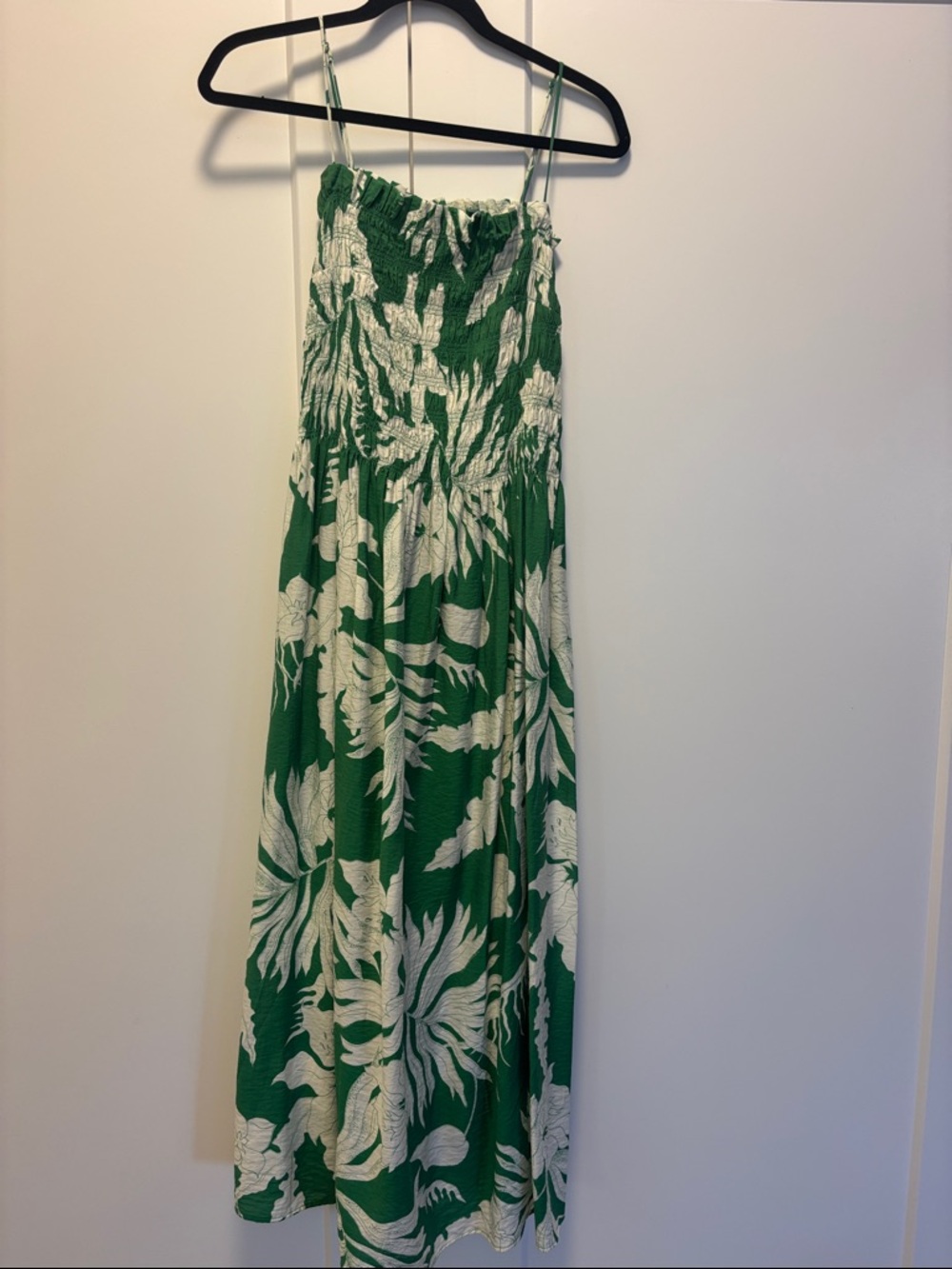 H&M Green Floral Smocked Maxi Dress L
